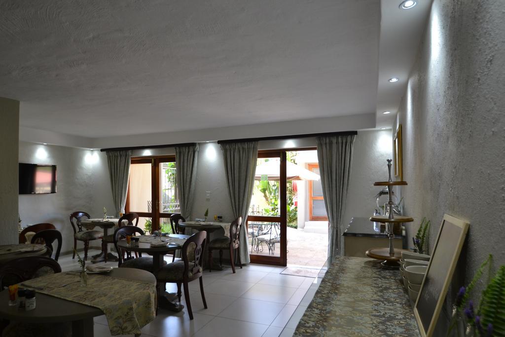 Dunton Guest House Johannesburg Buitenkant foto
