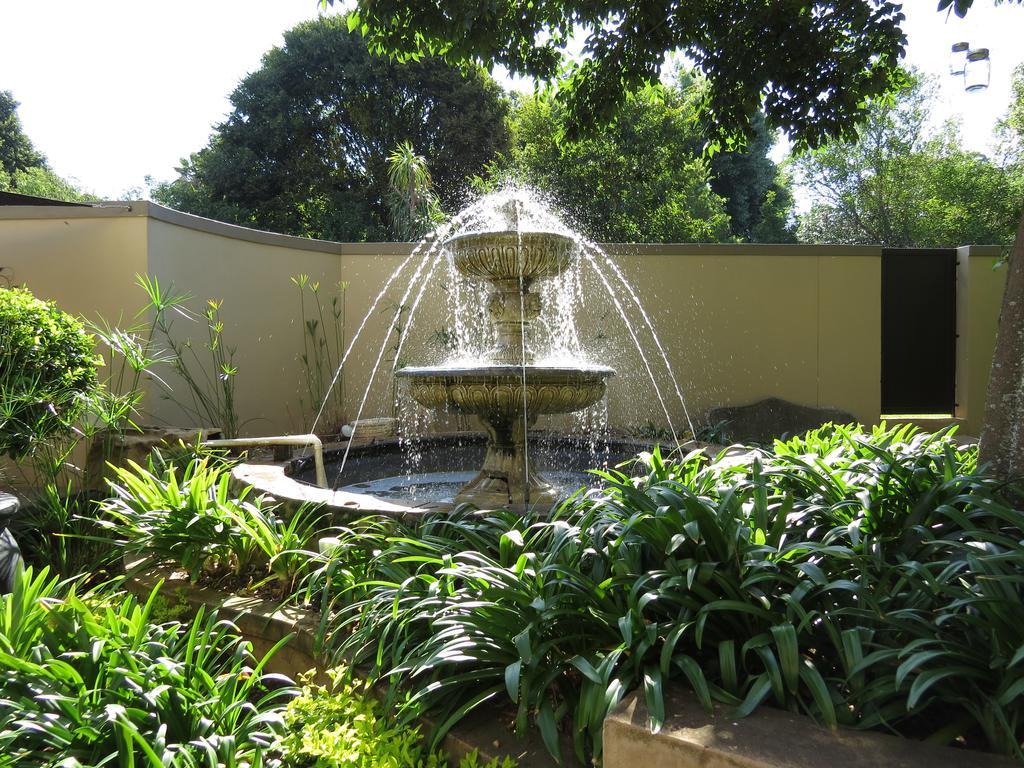 Dunton Guest House Johannesburg Buitenkant foto