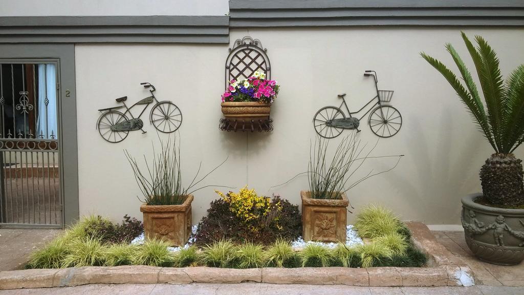 Dunton Guest House Johannesburg Buitenkant foto
