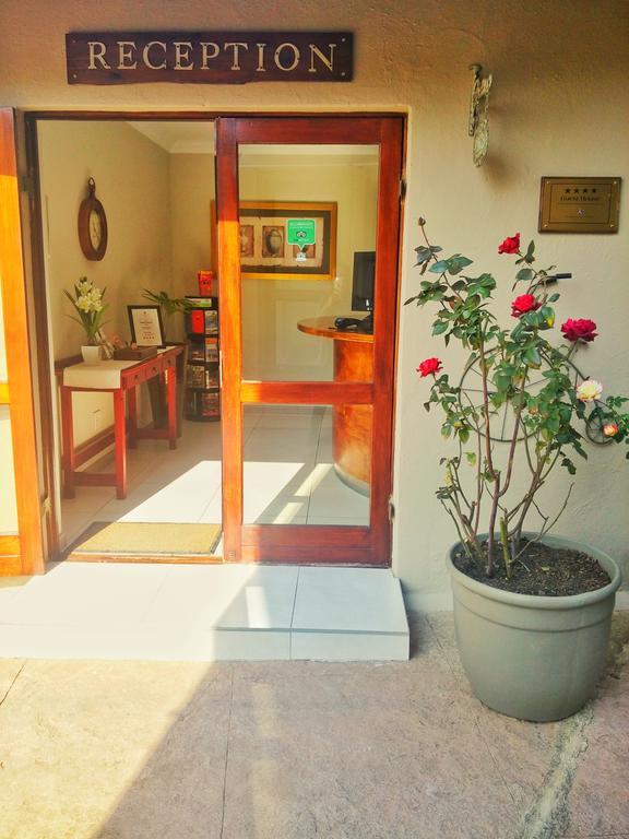 Dunton Guest House Johannesburg Buitenkant foto
