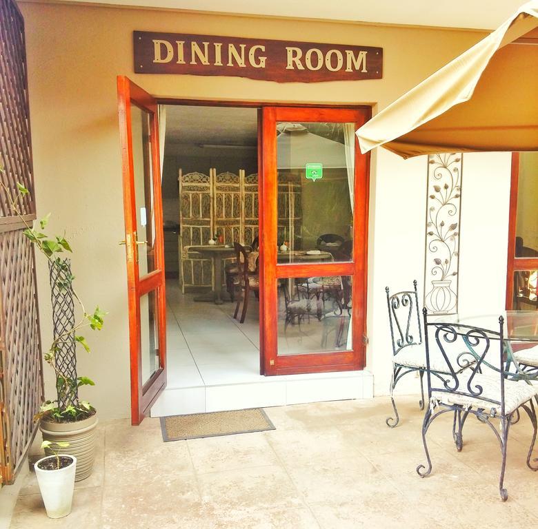 Dunton Guest House Johannesburg Buitenkant foto
