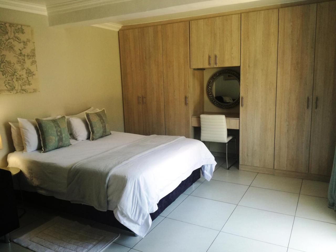 Dunton Guest House Johannesburg Buitenkant foto